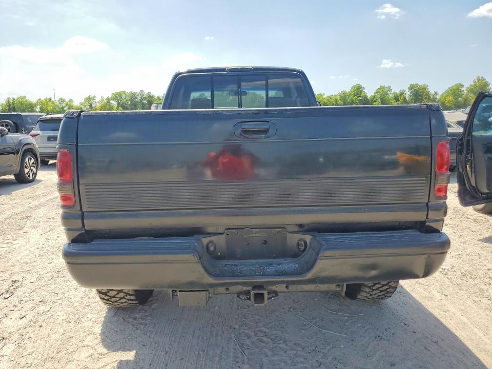 Photo 6 from auction – 1997 DODGE RAM 1500 with VIN 3B7HF13Z2VM515586