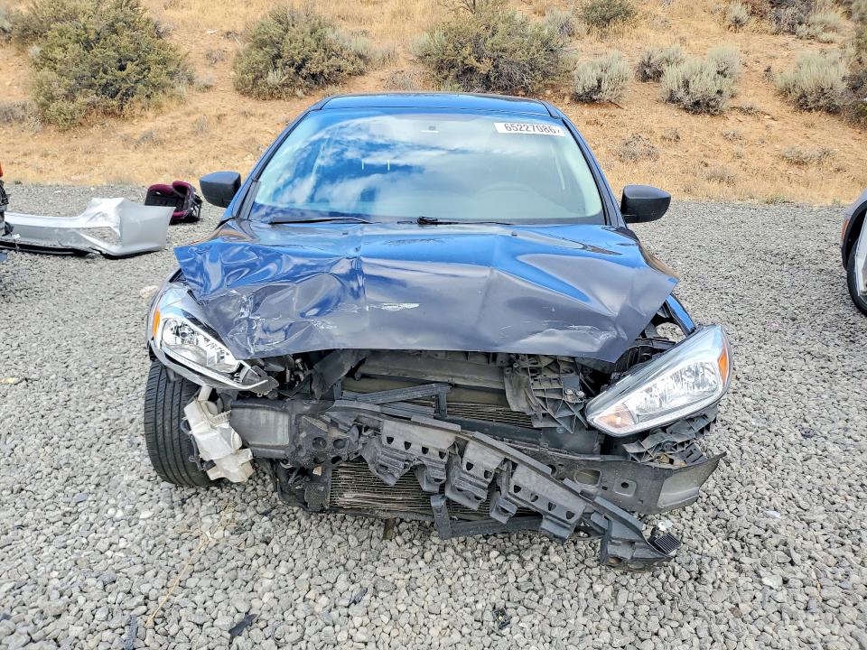 Photo 5 from auction – 2016 FORD FOCUS with VIN 1FADP3E2XGL247307