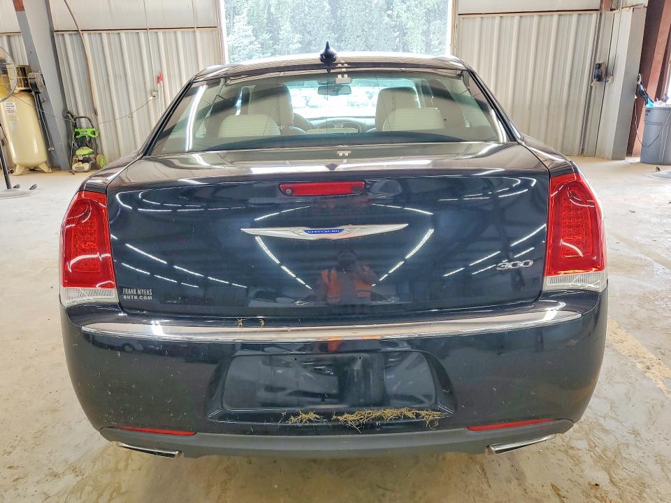 Zdjęcie 6 z aukcji – 2019 CHRYSLER 300 z VIN 2C3CCAEG9KH528607