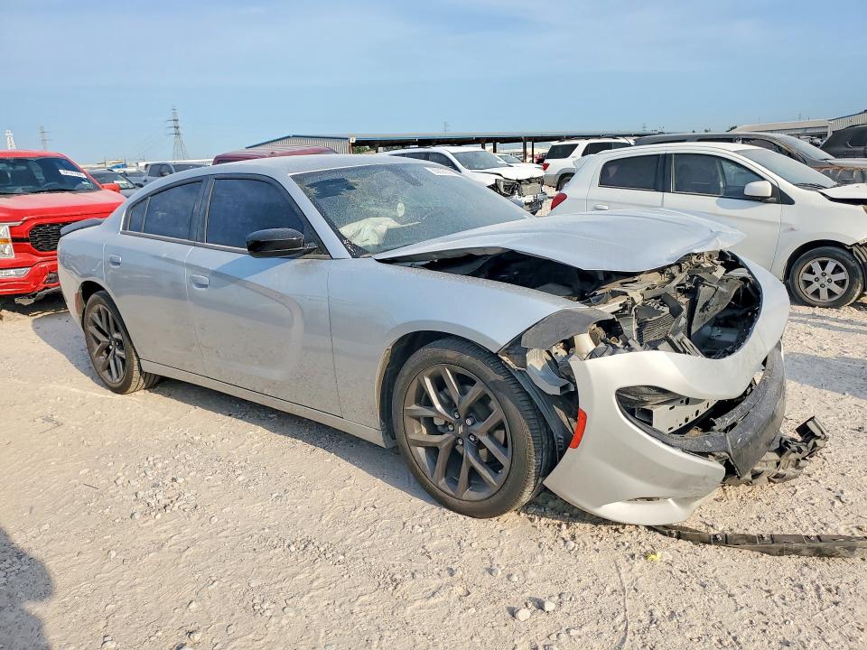 Photo 4 from auction – 2022 DODGE CHARGER with VIN 2C3CDXBG2NH122791