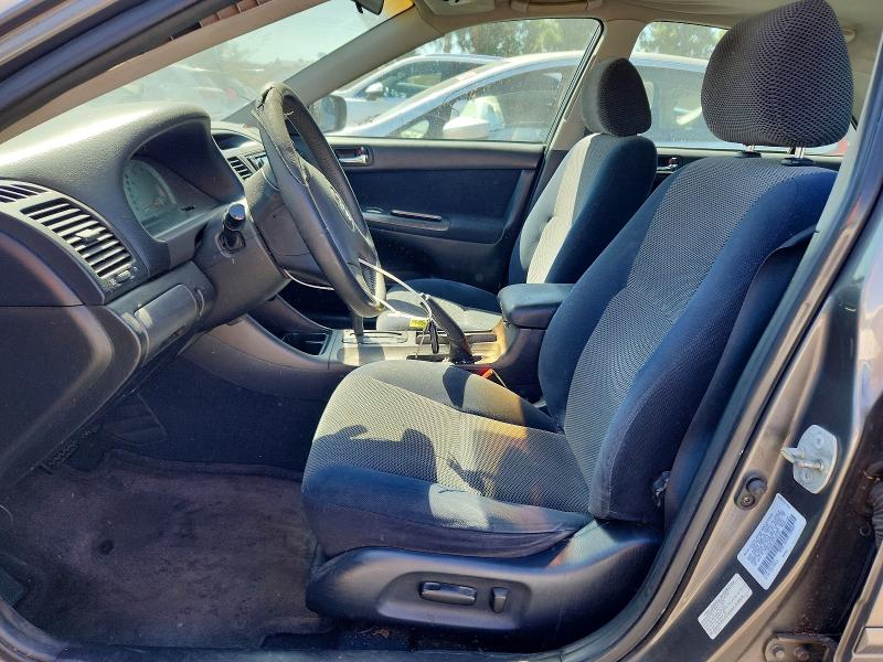 Photo 7 from auction – 2003 TOYOTA CAMRY with VIN 4T1BE32K43U730318