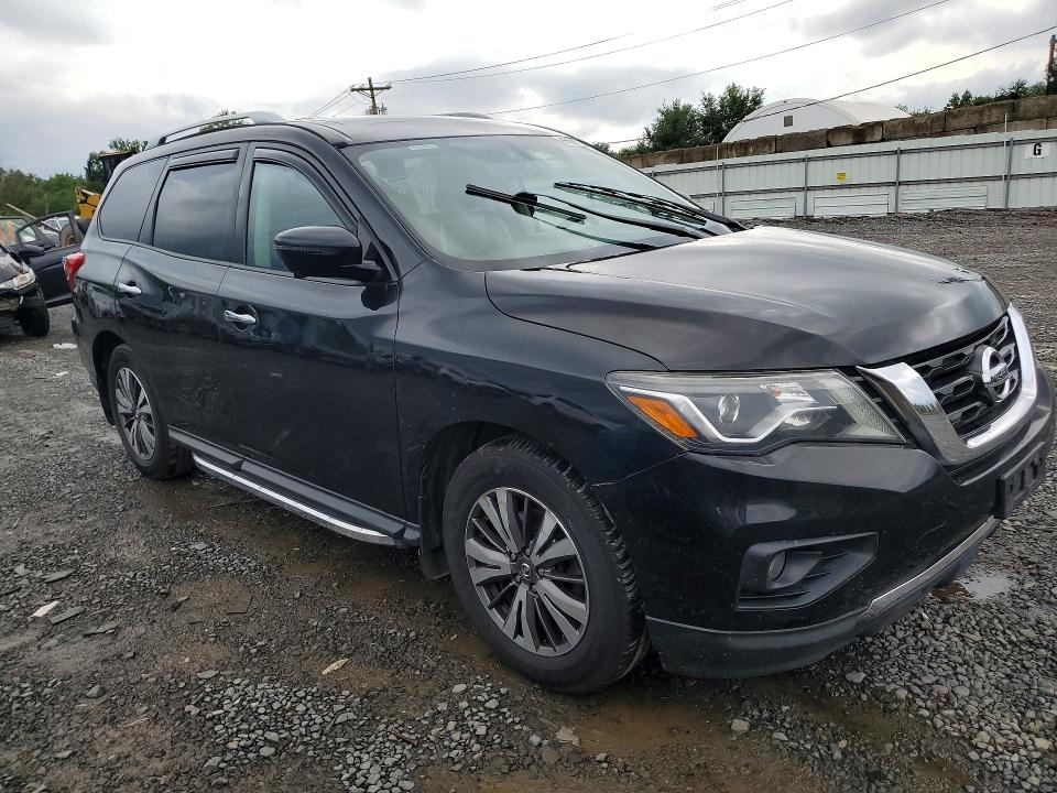 Photo 4 from auction – 2017 NISSAN PATHFINDER with VIN 5N1DR2MM7HC658338