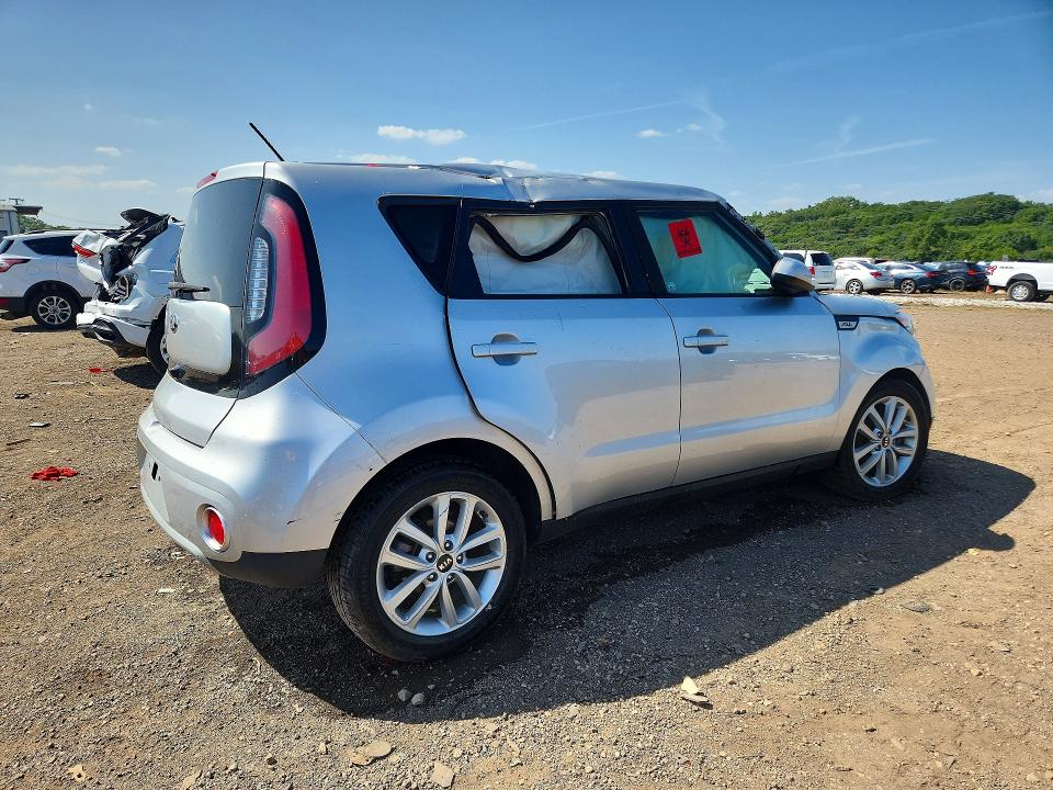 Фото 3 с аукциона – 2019 KIA SOUL с VIN KNDJP3A58K7003010