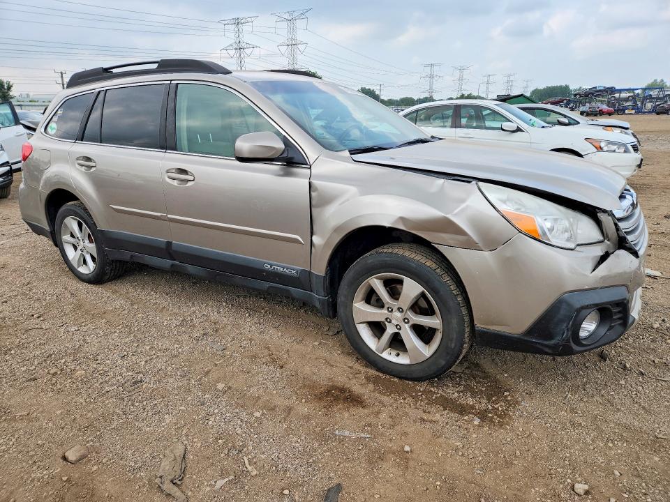 Photo 4 from auction – 2014 SUBARU OUTBACK with VIN 4S4BRCLC2E3304955
