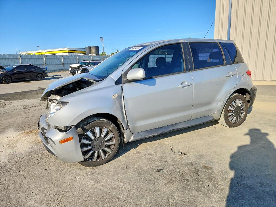Zdjęcie 1 z aukcji – 2005 SCION XA z VIN JTKKT624950120561