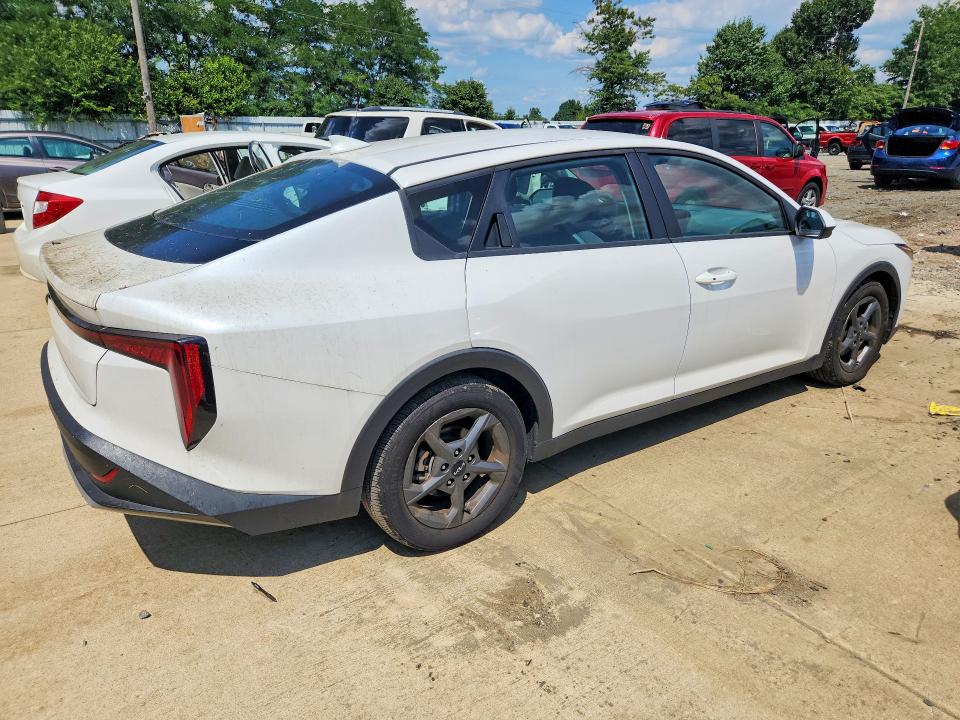 Photo 3 from auction – 2025 KIA K4 with VIN 3KPFT4DE8SE025916
