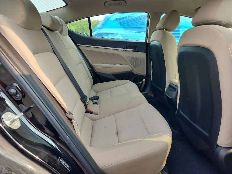 Photo 10 from auction – 2017 HYUNDAI ELANTRA with VIN 5NPD74LF7HH175672