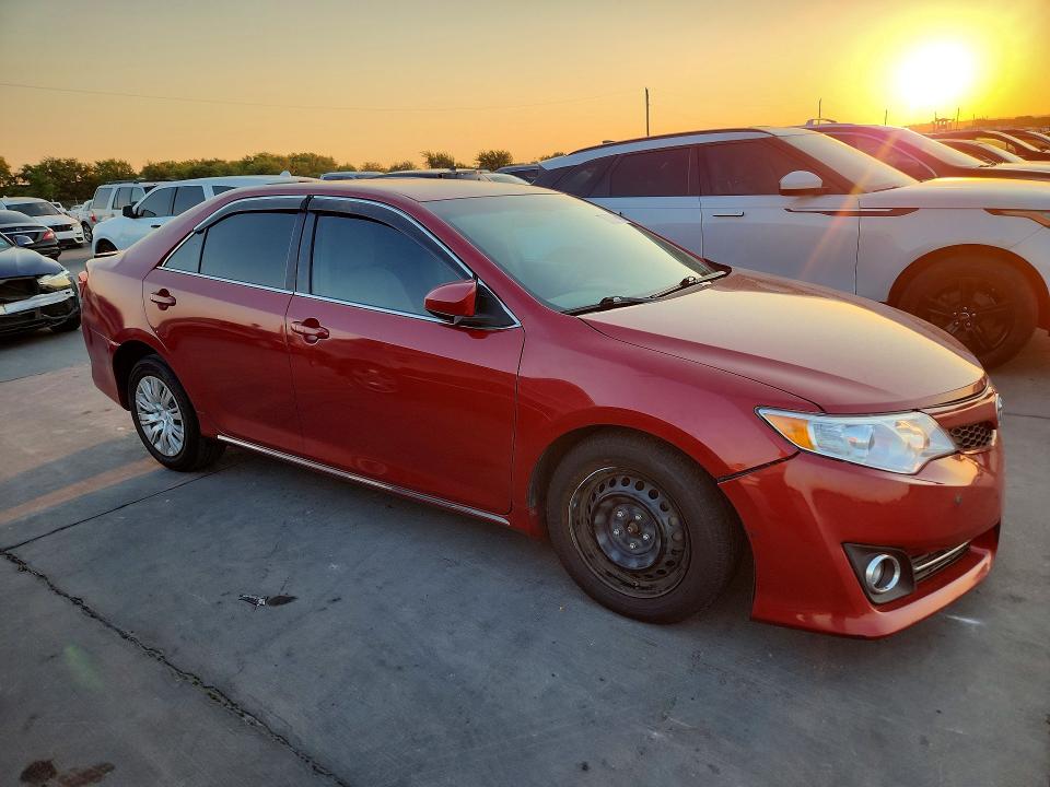 Photo 4 from auction – 2014 TOYOTA CAMRY with VIN 4T1BF1FK4EU812905