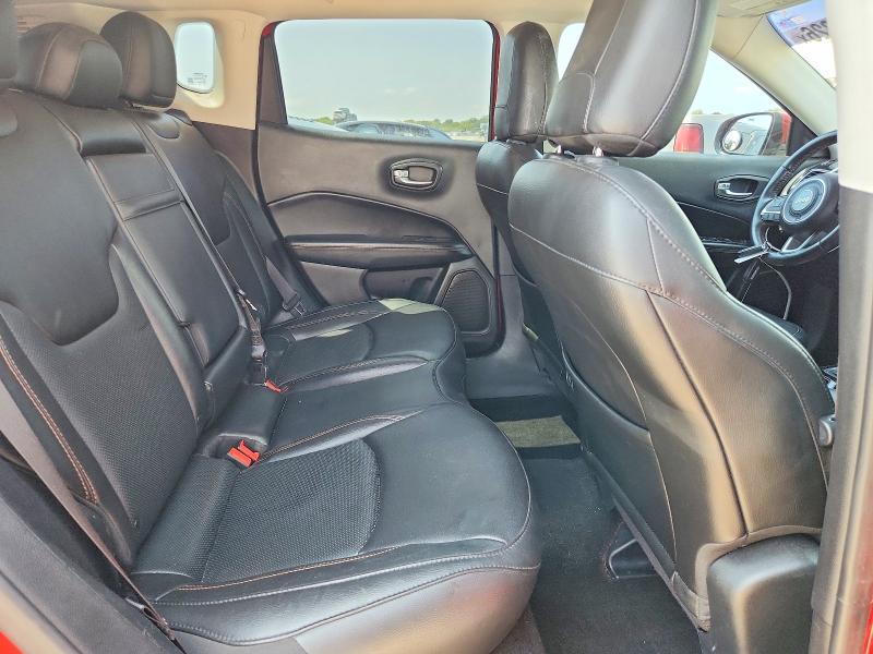 Zdjęcie 11 z aukcji – 2019 JEEP COMPASS z VIN 3C4NJDCB3KT771601