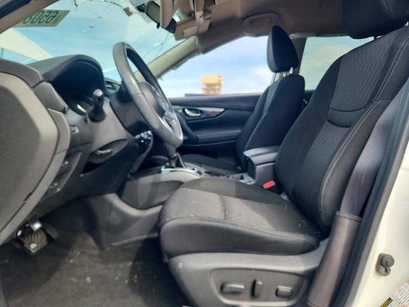 Photo 7 from auction – 2017 NISSAN ROGUE with VIN KNMAT2MT6HP609902