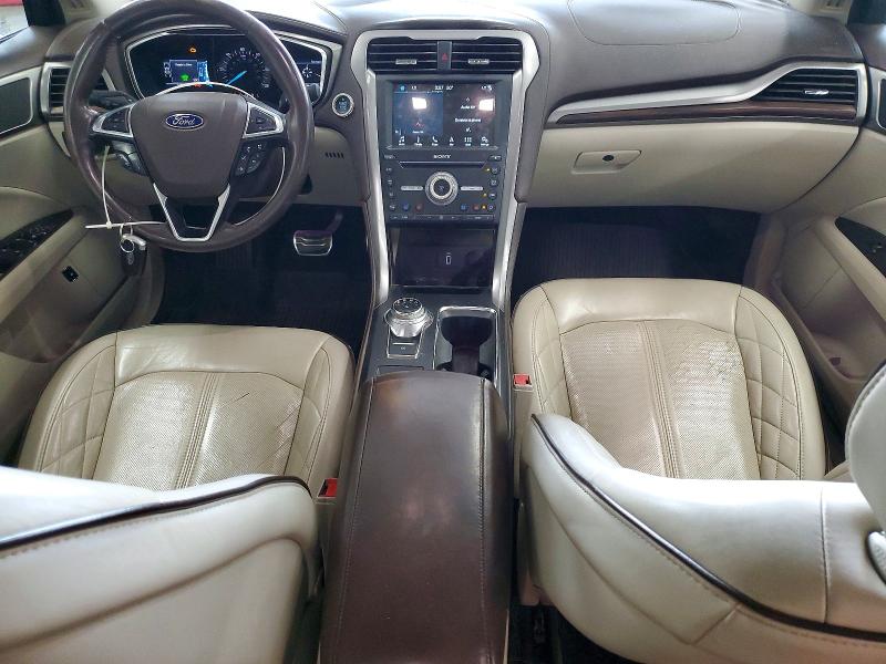 Photo 8 from auction – 2017 FORD FUSION with VIN 3FA6P0SU3HR336250