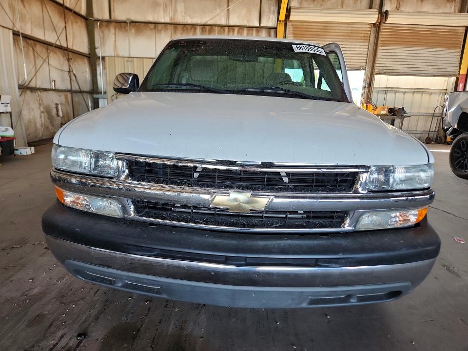 Photo 5 from auction – 2000 CHEVROLET SILVERADO with VIN 1GCEC14T0YZ367706