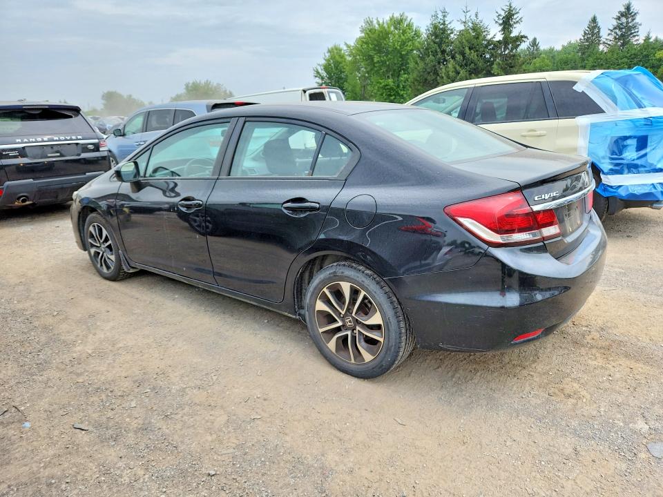 Photo 2 from auction – 2015 HONDA CIVIC with VIN 2HGFB2F52FH000574