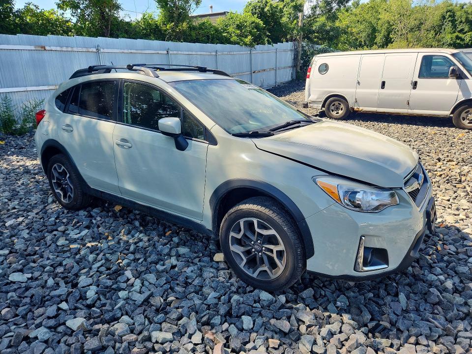 Photo 4 from auction – 2017 SUBARU CROSSTREK with VIN JF2GPABC5HH233099