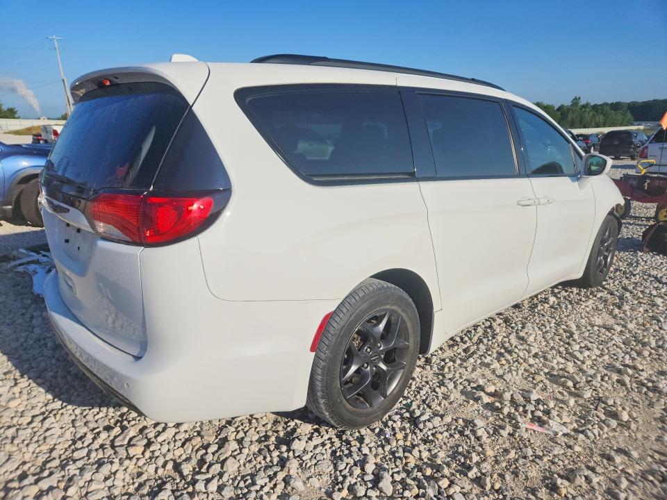Foto 3 de la subasta – 2018 CHRYSLER PACIFICA con VIN 2C4RC1EG8JR332544