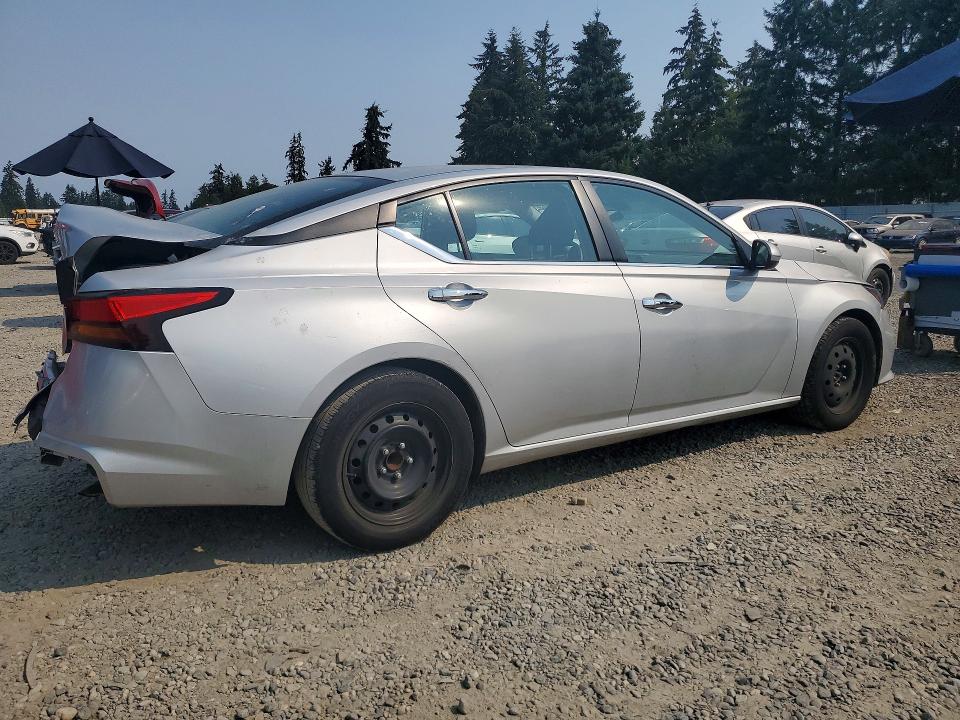 Photo 3 from auction – 2022 NISSAN ALTIMA with VIN 1N4BL4BV1NN407034