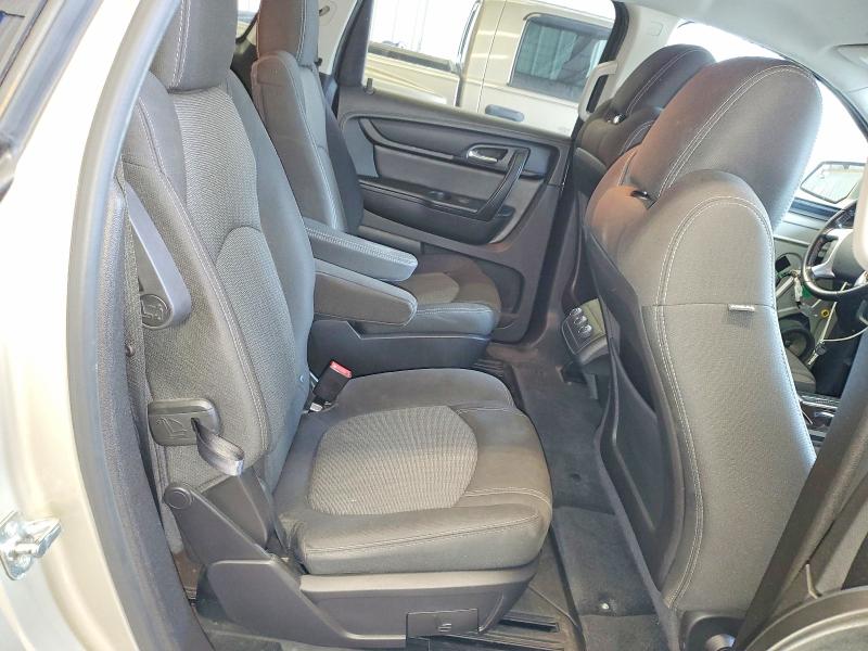Photo 11 from auction – 2016 CHEVROLET TRAVERSE with VIN 1GNKVGKDXGJ187276