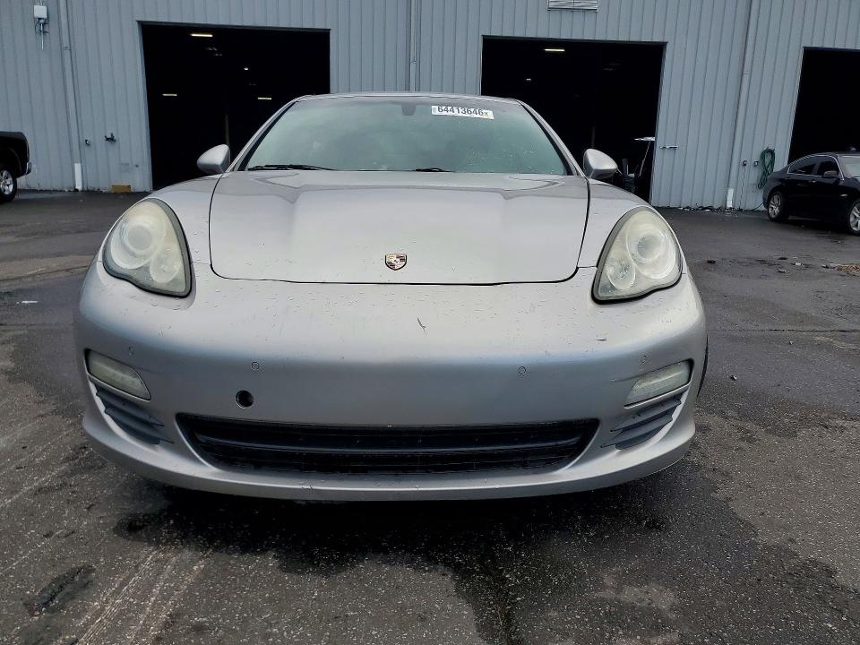 Photo 5 from auction – 2011 PORSCHE PANAMERA with VIN WP0AA2A74BL011190