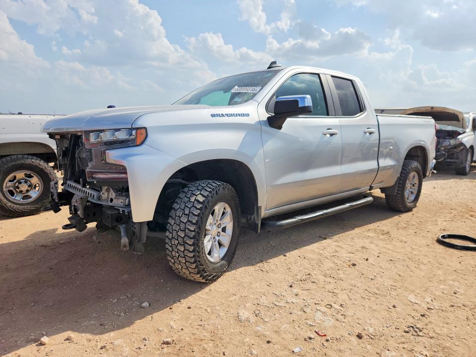 CHEVROLET SILVERADO 2020 with VIN 1GCRYDED5LZ241247 - Photo from auction