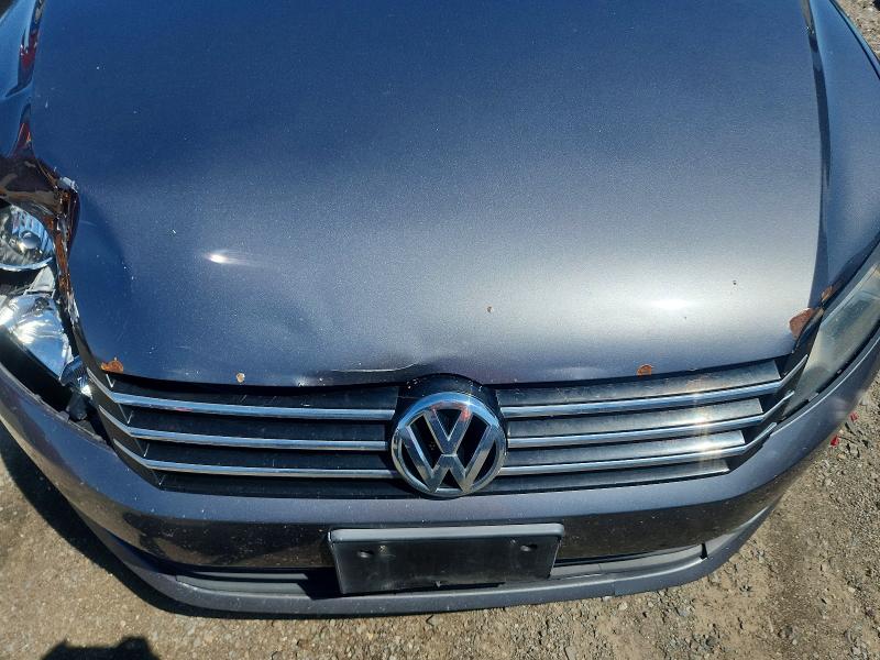 Photo 11 from auction – 2013 VOLKSWAGEN PASSAT with VIN 1VWBP7A33DC063830