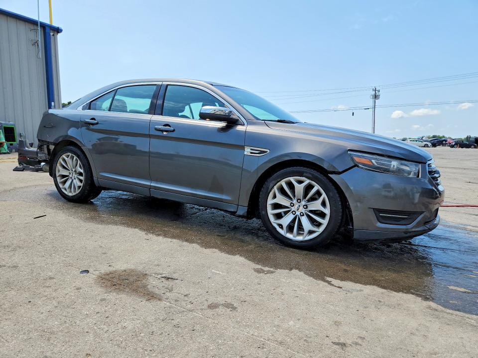Photo 4 from auction – 2017 FORD TAURUS with VIN 1FAHP2F9XHG126164