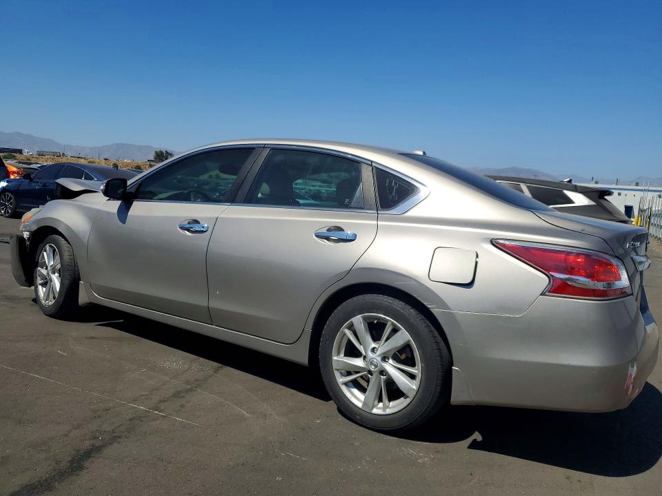 Photo 2 from auction – 2015 NISSAN ALTIMA with VIN 1N4AL3AP9FN358661