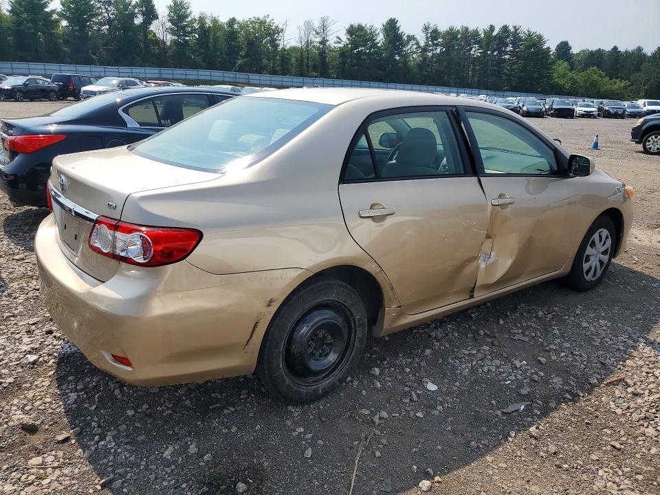 Photo 3 from auction – 2011 TOYOTA COROLLA with VIN JTDBU4EE0B9126060