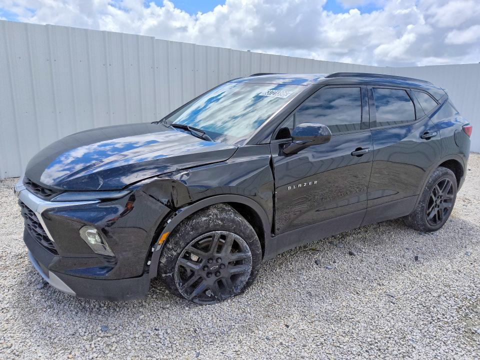 CHEVROLET BLAZER 2023 with VIN 3GNKBCR46PS222241 - Photo from auction