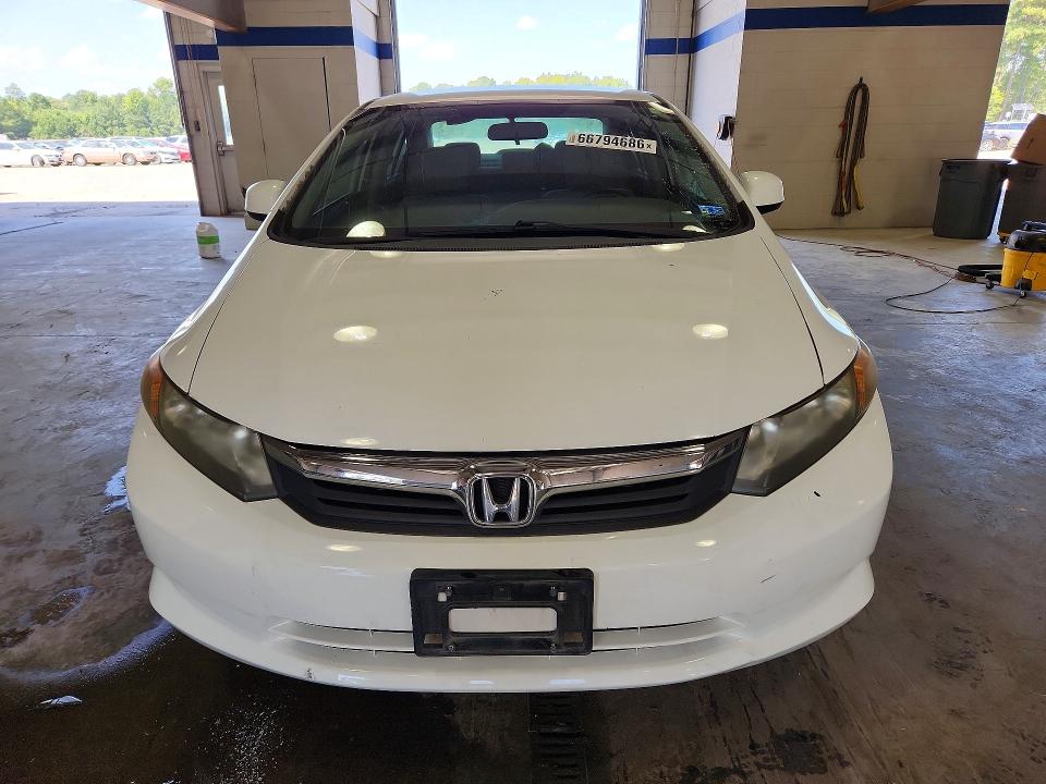 Photo 5 from auction – 2012 HONDA CIVIC with VIN 19XFB5F53CE000591
