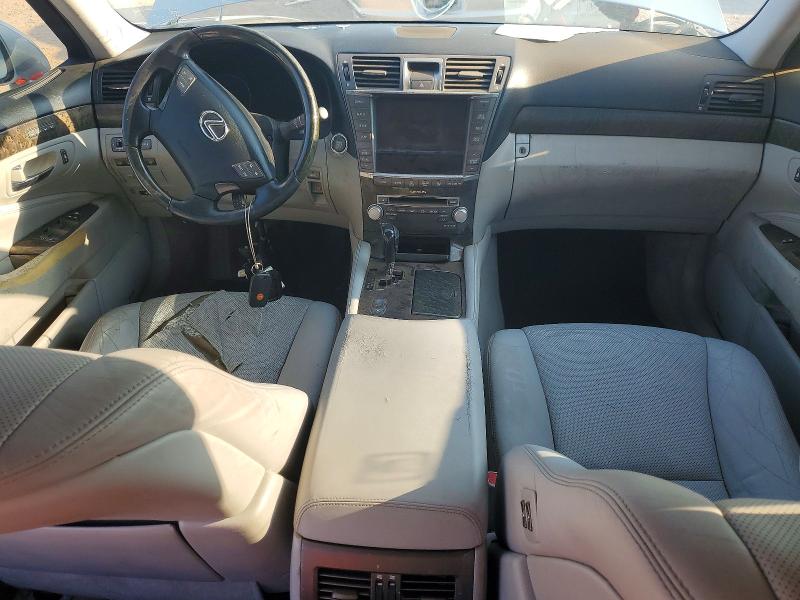 Foto 8 de la subasta – 2010 LEXUS LS con VIN JTHBL5EF2A5093035