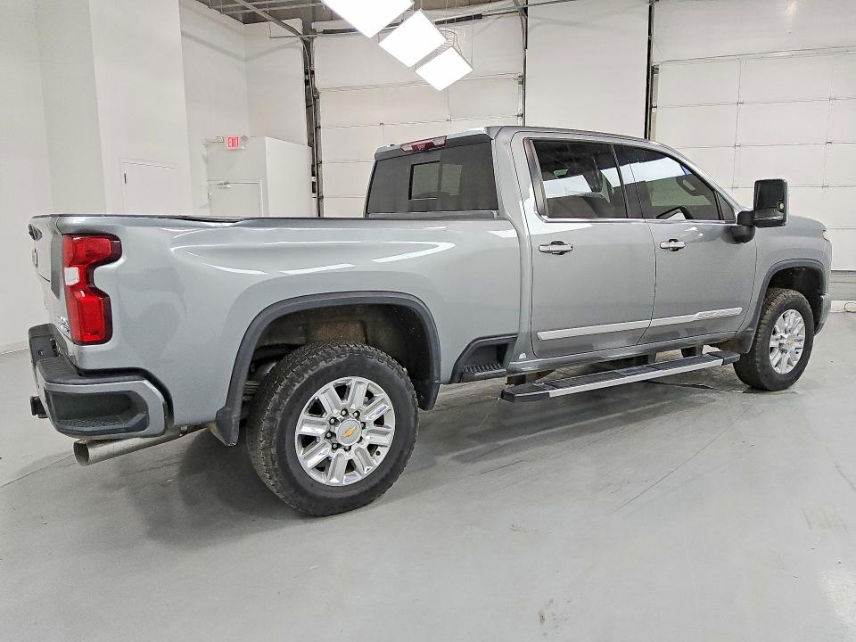 Photo 3 from auction – 2024 CHEVROLET SILVERADO with VIN 2GC4YREY5R1149972