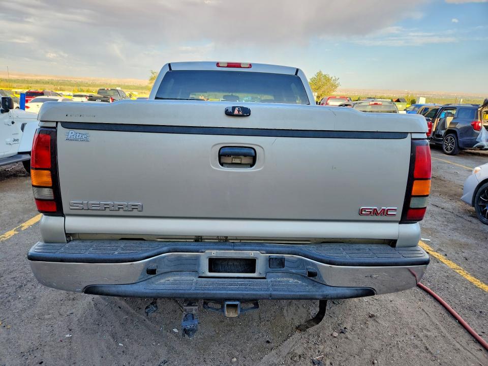 Photo 6 from auction – 2007 GMC NEW SIERRA with VIN 2GTEC13V271145646