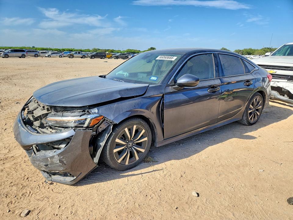 HONDA CIVIC 4D LX 2022 с VIN JHMFE1F70NX010143 - Снимка от търг