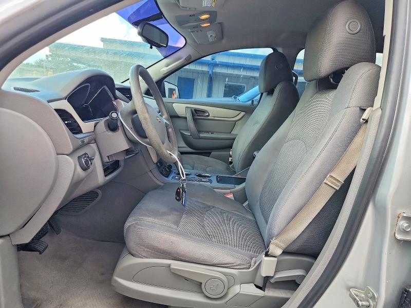 Photo 7 from auction – 2017 CHEVROLET TRAVERSE with VIN 1GNKRFEDXHJ140678