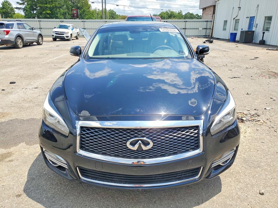 Photo 5 from auction – 2017 INFINITI Q70L with VIN JN1BY1PP7HM170552