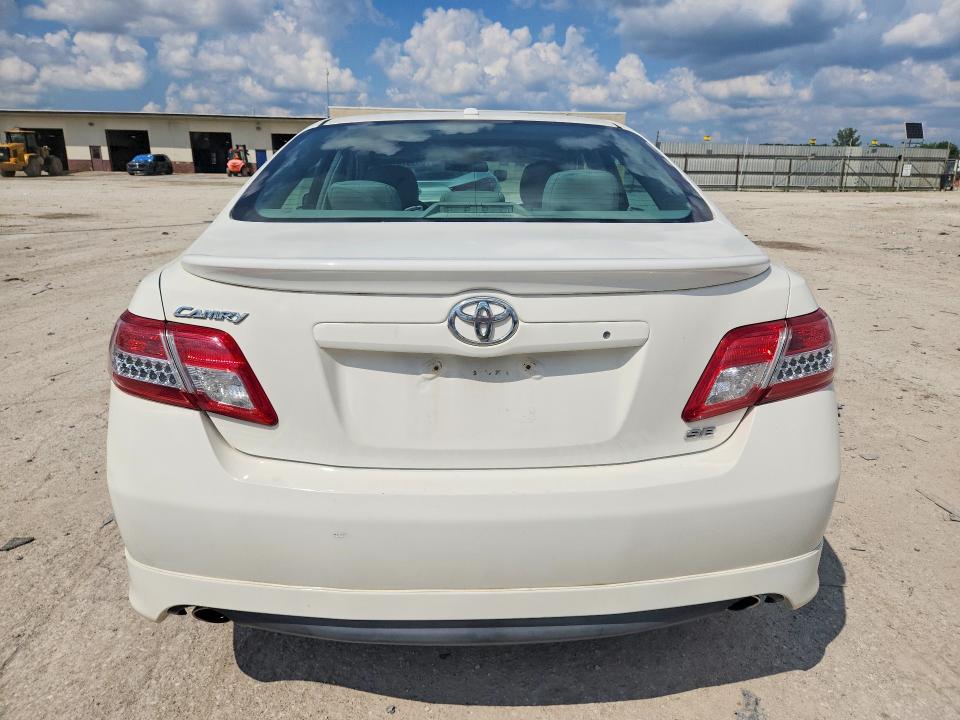 Photo 6 from auction – 2011 TOYOTA CAMRY with VIN 4T1BF3EK4BU698994
