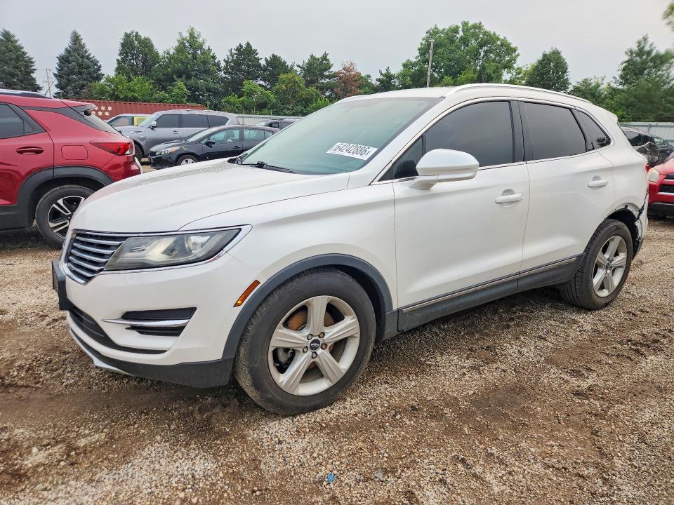 LINCOLN MKC 2017 with VIN 5LMCJ1C95HUL55253 - Photo from auction