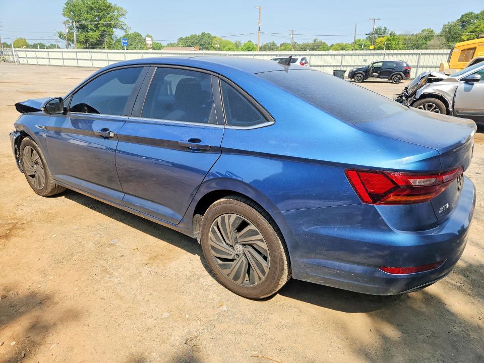 Photo 2 from auction – 2019 VOLKSWAGEN JETTA with VIN 3VWG57BU5KM032805