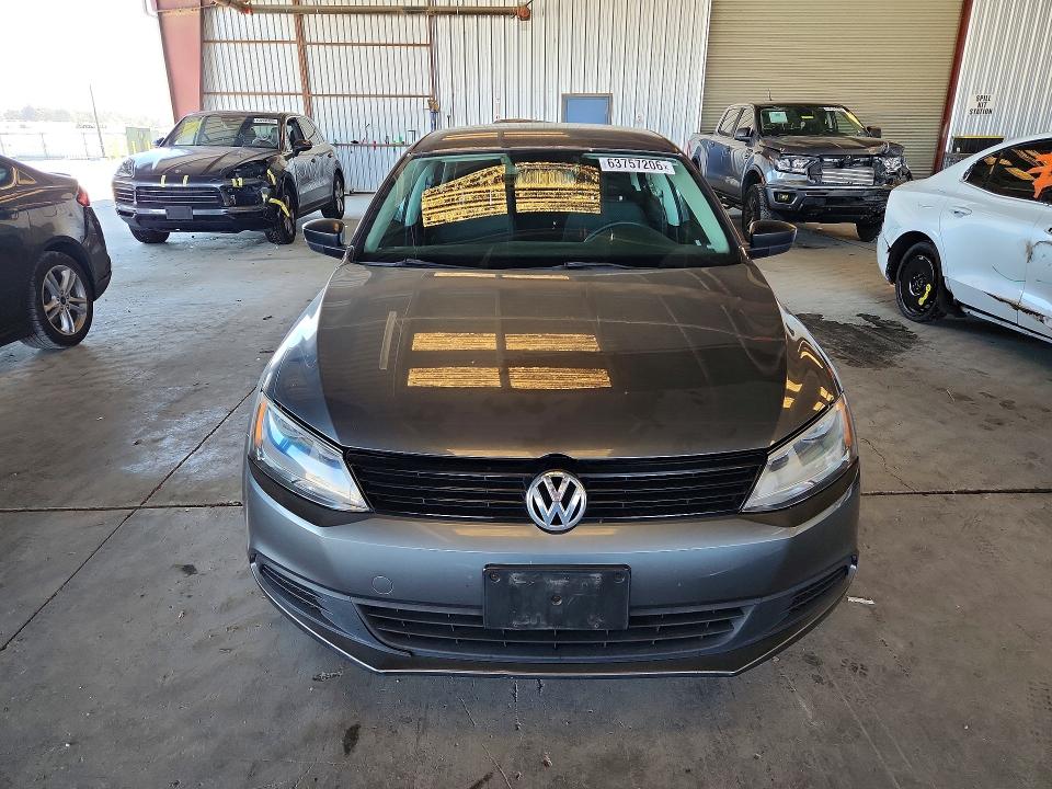 Photo 5 from auction – 2013 VOLKSWAGEN JETTA with VIN 3VW2K7AJ9DM415806