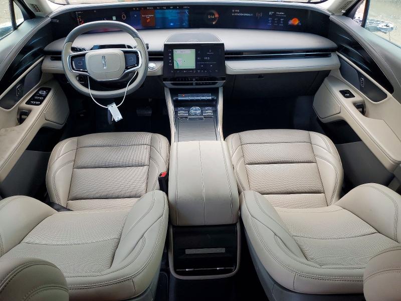 Photo 8 from auction – 2025 LINCOLN NAUTILUS with VIN 5LMPJ8JA2SJ969855