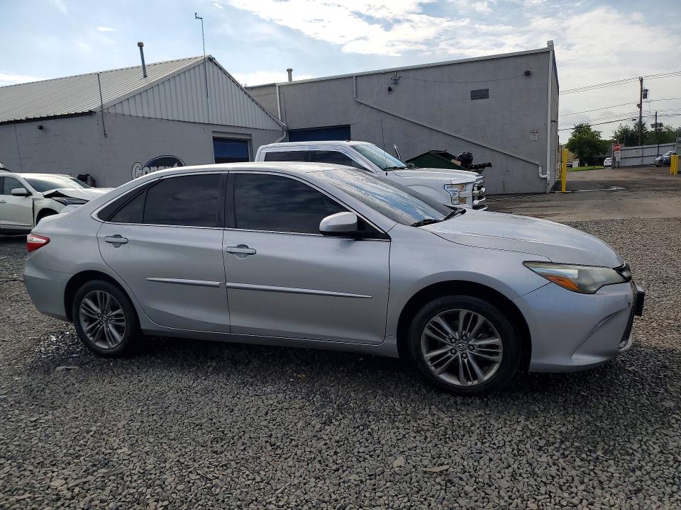 Photo 4 from auction – 2017 TOYOTA CAMRY with VIN 4T1BF1FKXHU312946