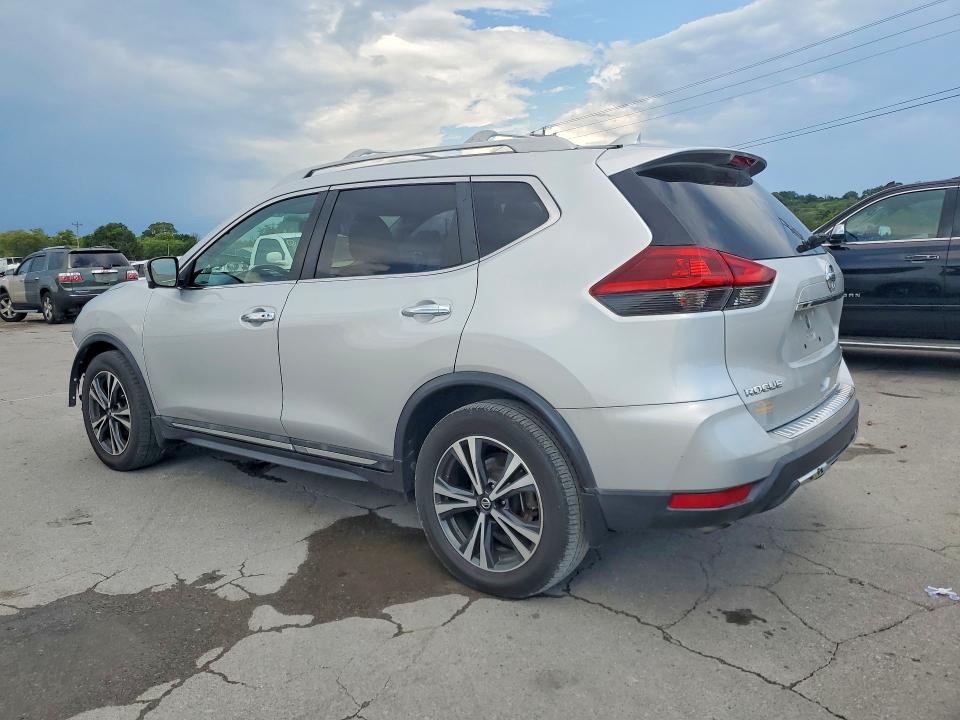 Photo 2 from auction – 2018 NISSAN ROGUE with VIN 5N1AT2MT0JC807917