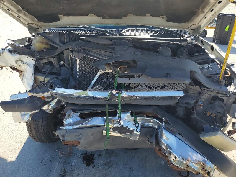 Photo 11 from auction – 2004 CHEVROLET SILVERADO with VIN 2GCEK19V041259666
