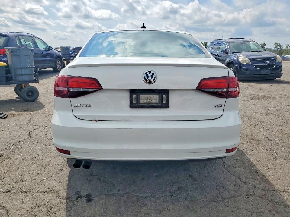 Photo 6 from auction – 2016 VOLKSWAGEN JETTA with VIN 3VWD17AJ2GM412164