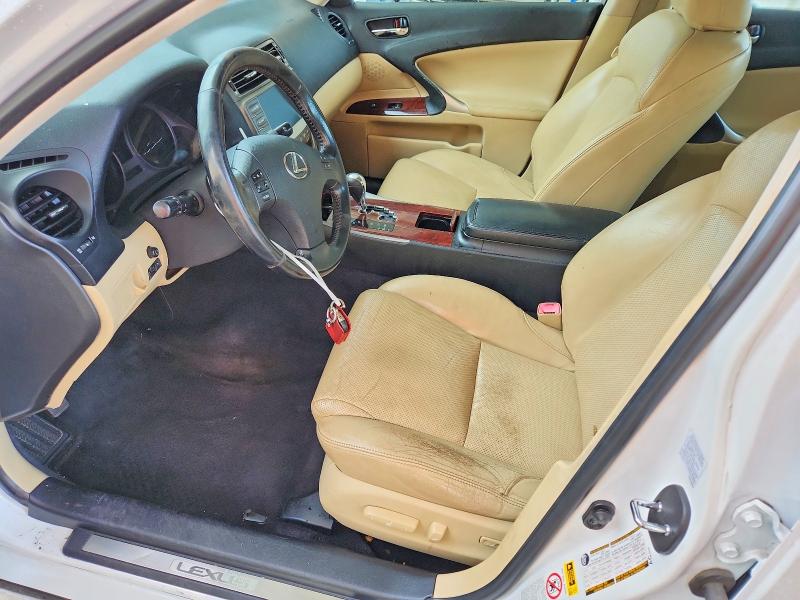 Photo 7 from auction – 2008 LEXUS IS with VIN JTHCK262685021749