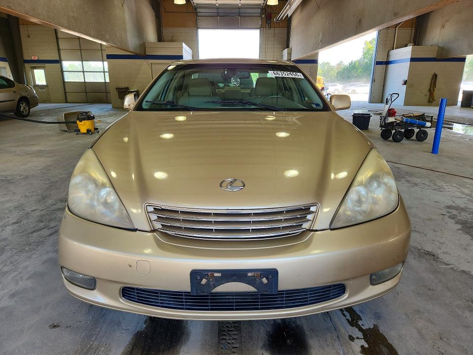 Photo 5 from auction – 2004 LEXUS ES with VIN JTHBA30G645039333
