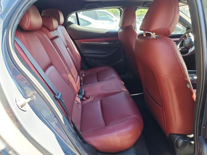 Photo 10 from auction – 2021 MAZDA 3 with VIN JM1BPAML1M1324864