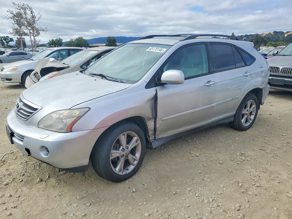 LEXUS RX 2008 with VIN JTJGW31U282850662 - Photo from auction