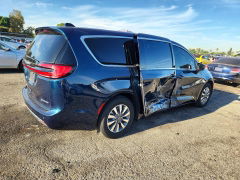 Фото 3 с аукциона – 2025 CHRYSLER PACIFICA с VIN 2C4RC1S74SR536361