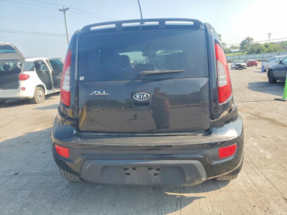 Photo 6 from auction – 2012 KIA SOUL with VIN KNDJT2A66C7742229